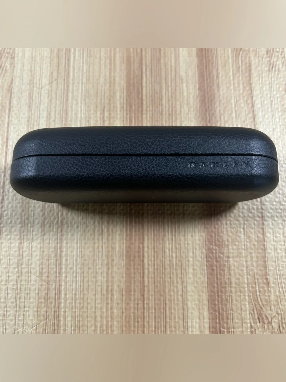 Oakley Sunglasses Eyeglass Hard Case Black Leather Clamshell Logo Velvety Lining
